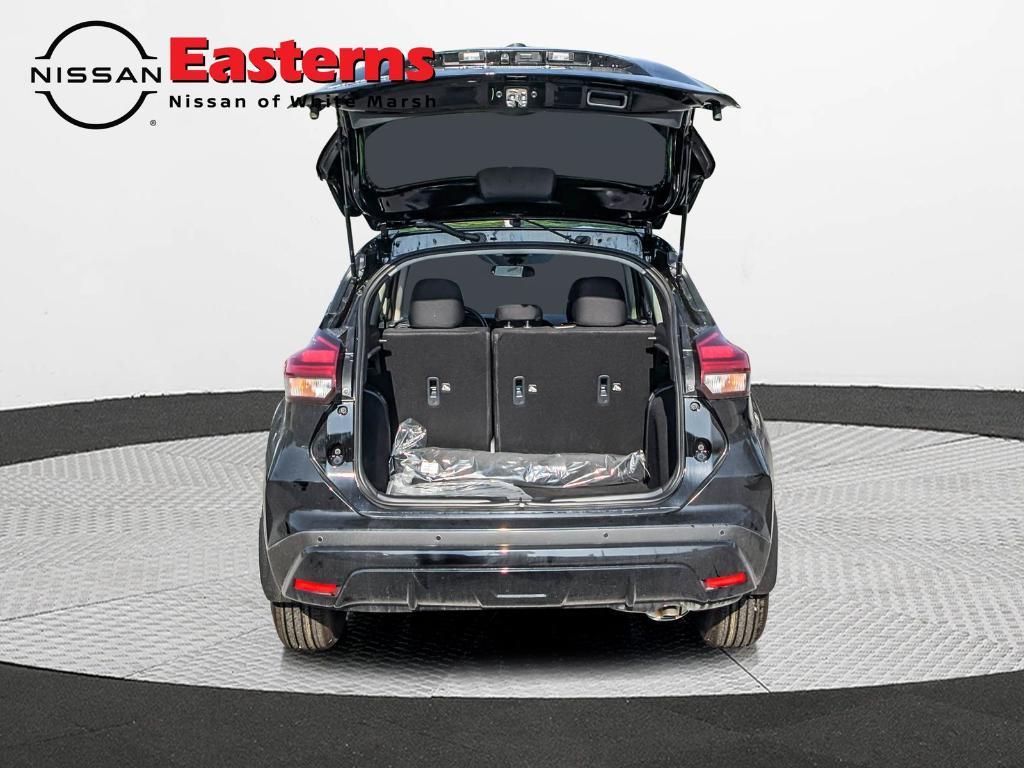 new 2025 Nissan Kicks Play car, priced at $21,720