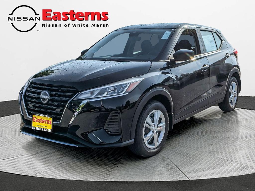new 2025 Nissan Kicks Play car, priced at $21,720