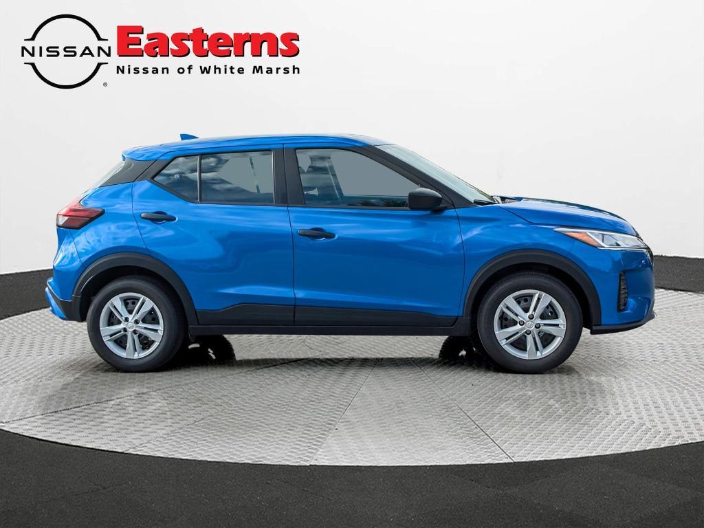 new 2025 Nissan Kicks Play car, priced at $21,304