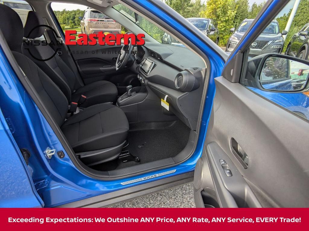 new 2025 Nissan Kicks Play car, priced at $21,304