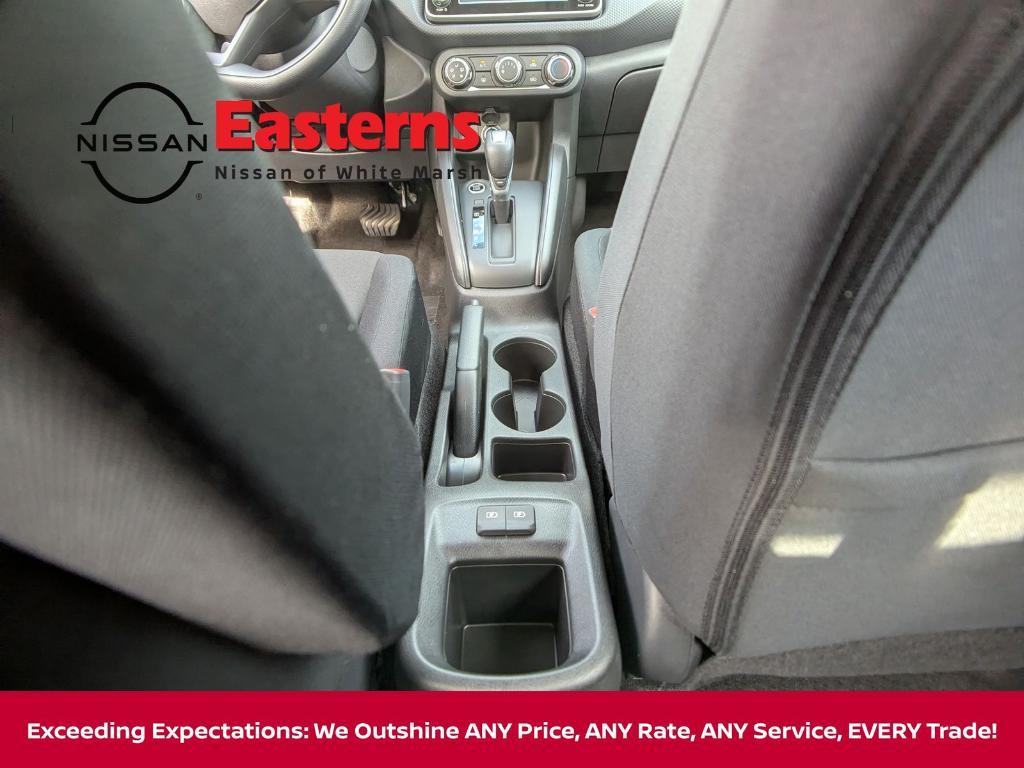new 2025 Nissan Kicks Play car, priced at $21,304