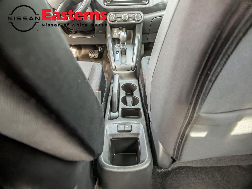 new 2025 Nissan Kicks Play car, priced at $21,304