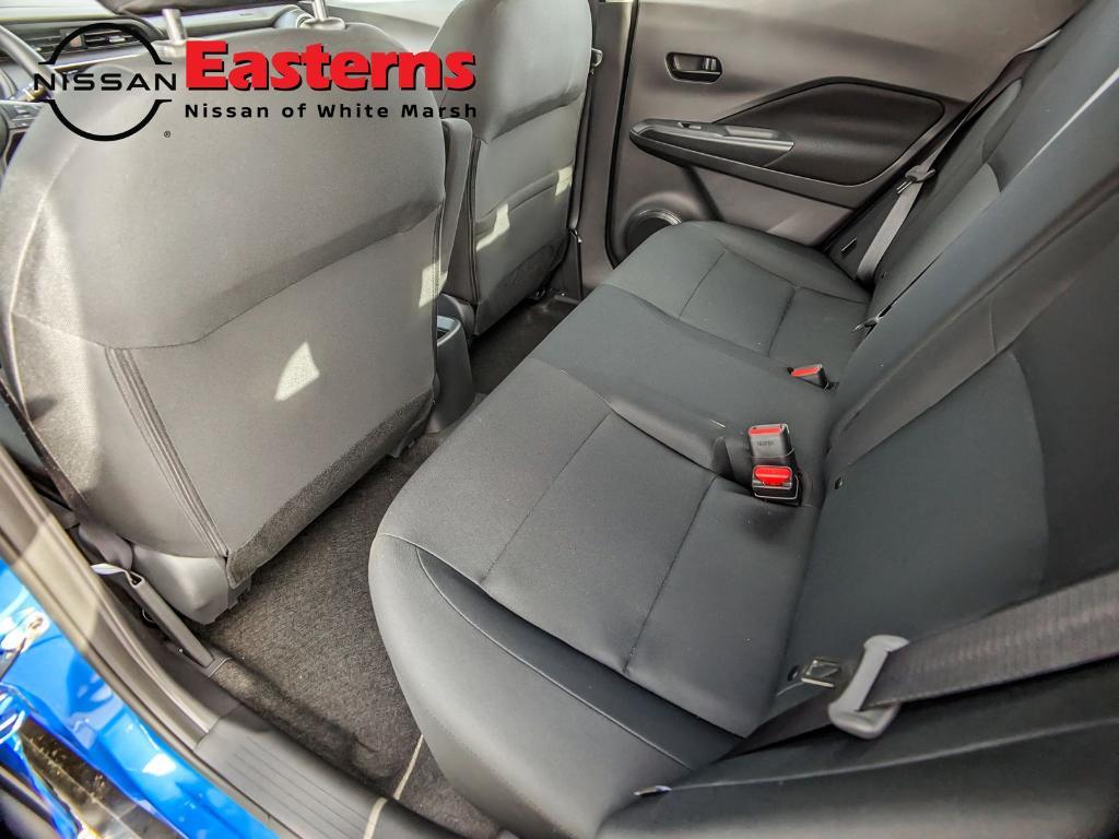 new 2025 Nissan Kicks Play car, priced at $21,304