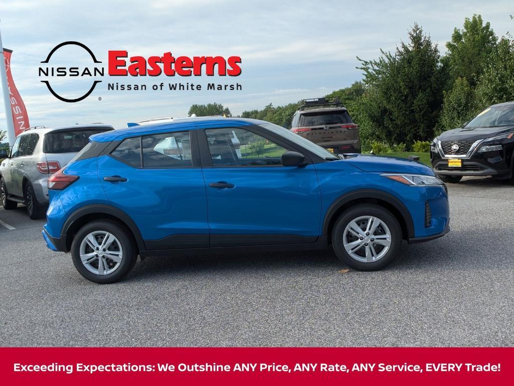 new 2025 Nissan Kicks Play car, priced at $21,304