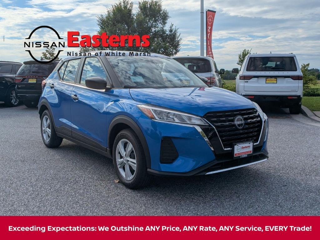 new 2025 Nissan Kicks Play car, priced at $21,304