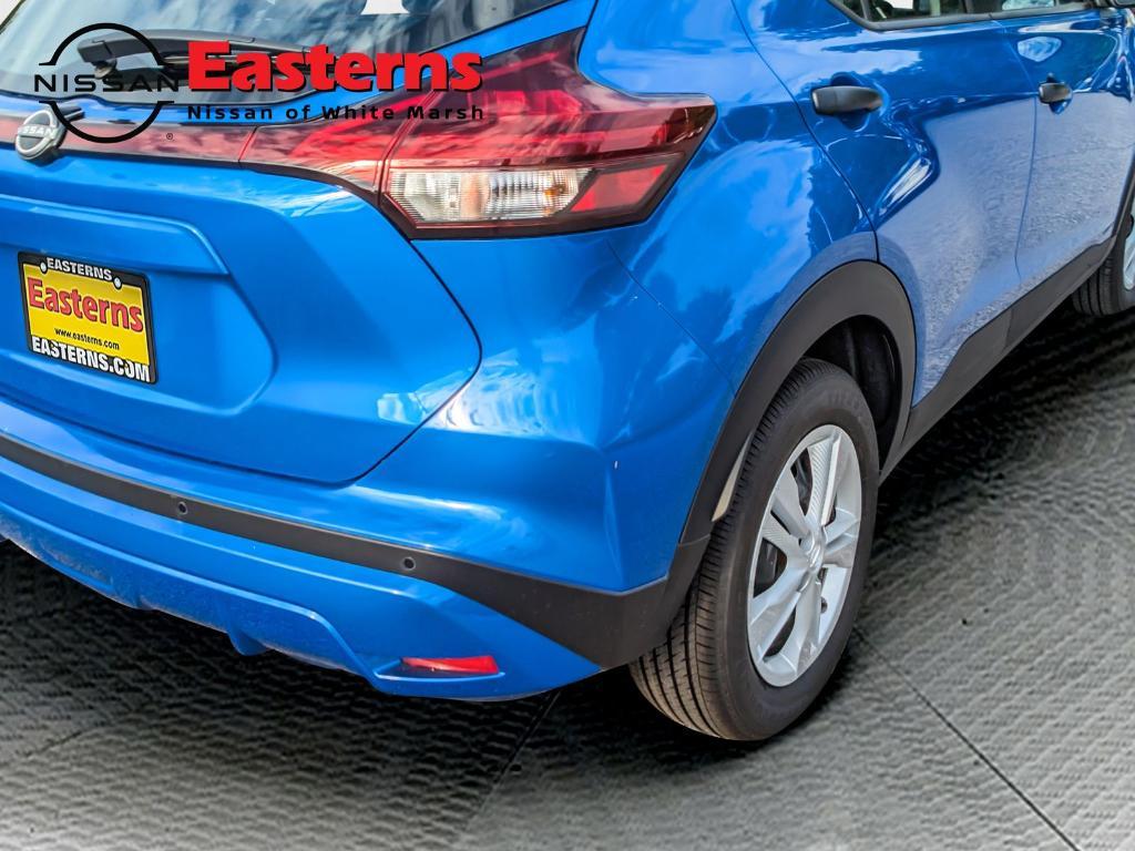 new 2025 Nissan Kicks Play car, priced at $21,304