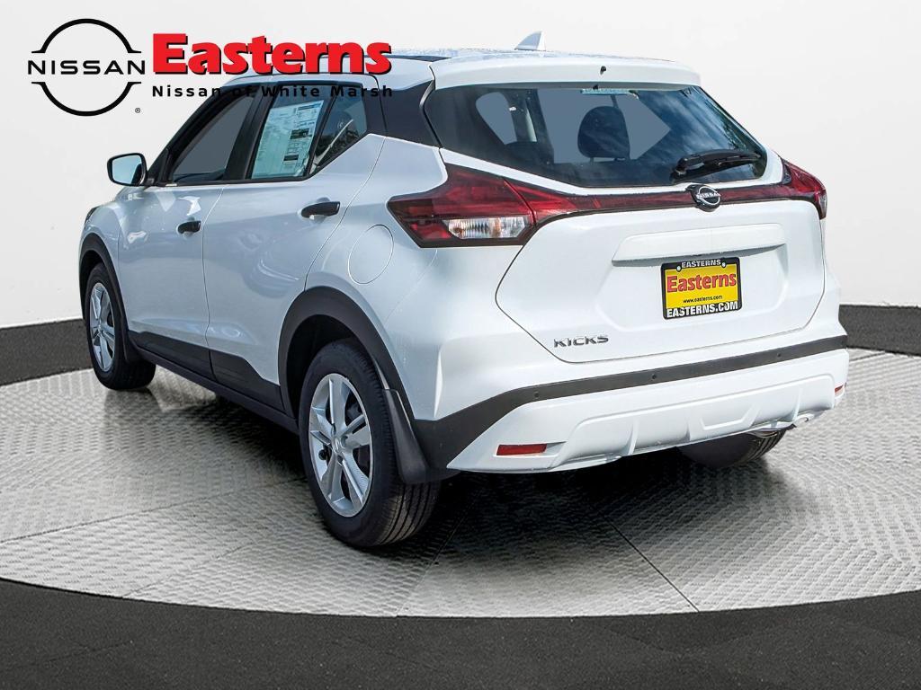 new 2025 Nissan Kicks Play car, priced at $21,814