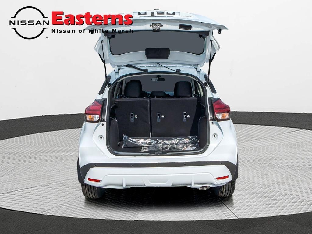 new 2025 Nissan Kicks Play car, priced at $21,814