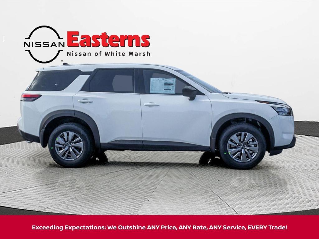 new 2025 Nissan Pathfinder car, priced at $34,601