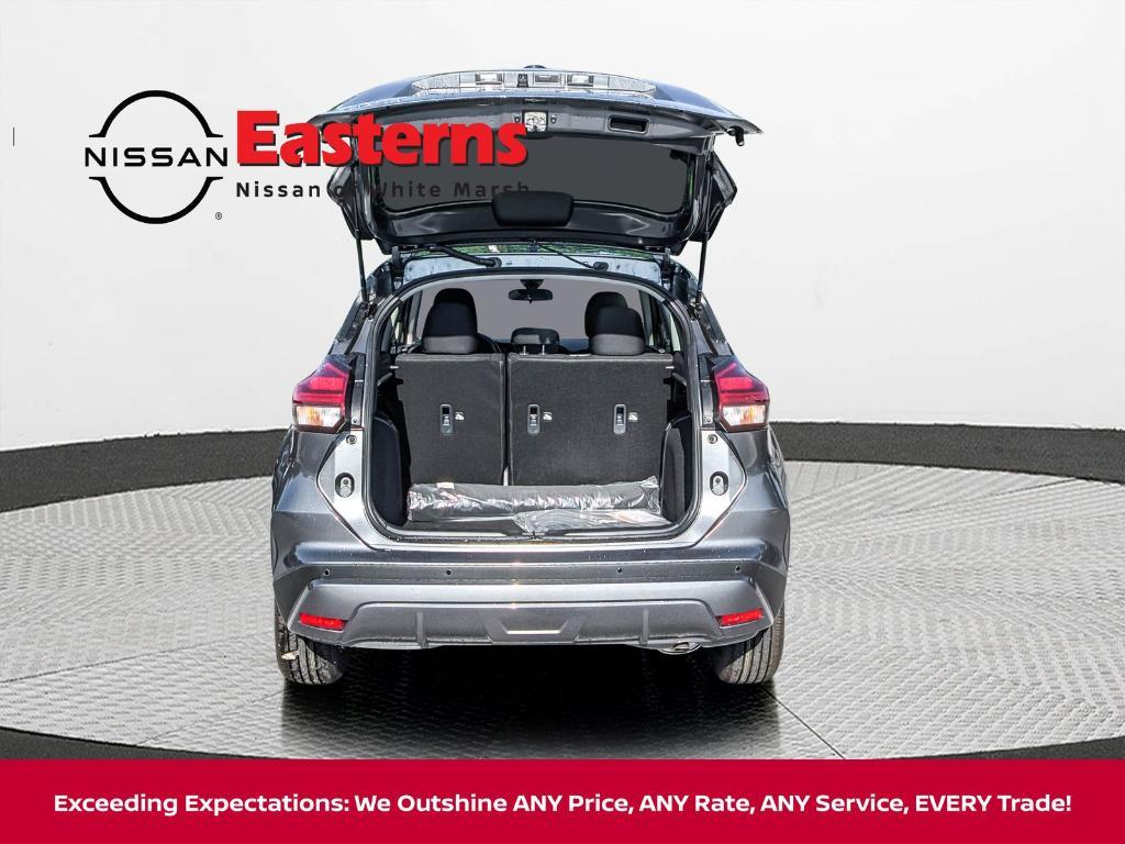 new 2025 Nissan Kicks Play car, priced at $21,210