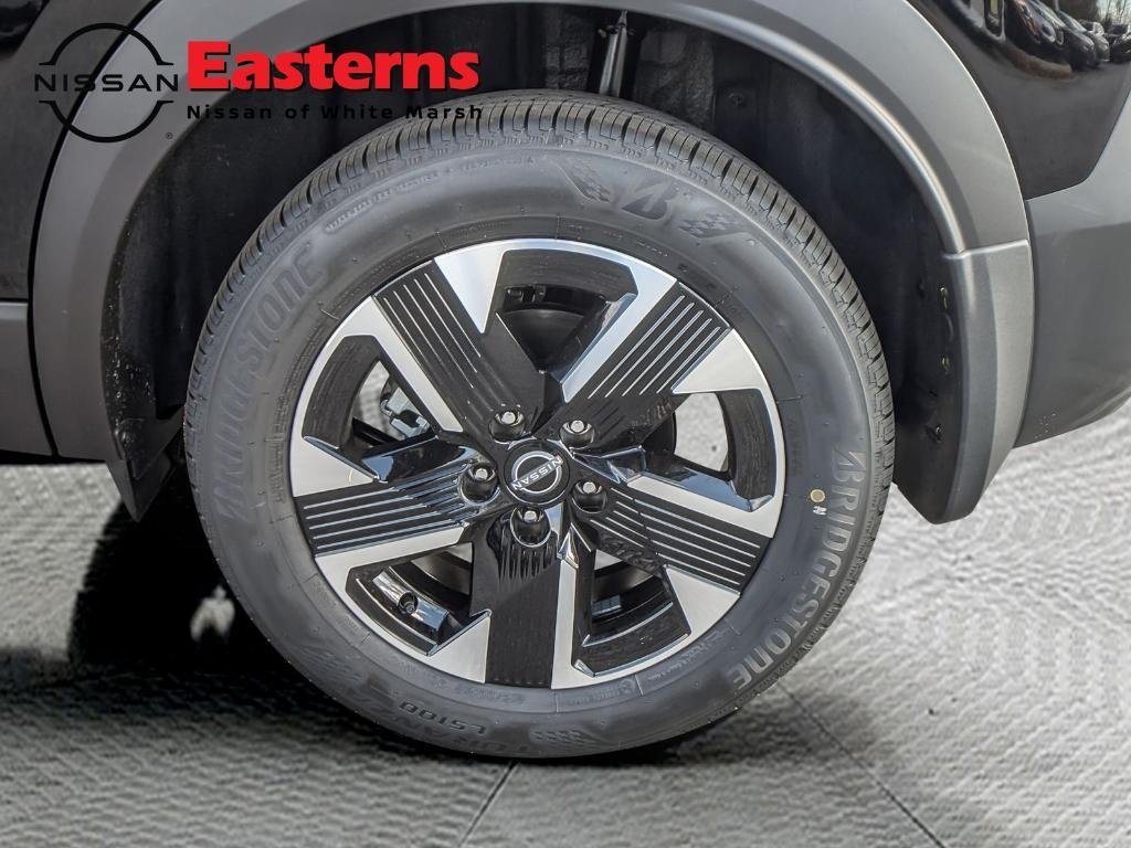 new 2026 Nissan Kicks car, priced at $26,431