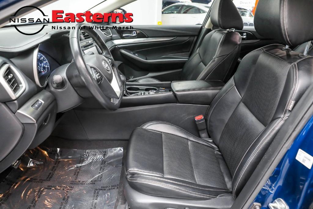 used 2023 Nissan Maxima car