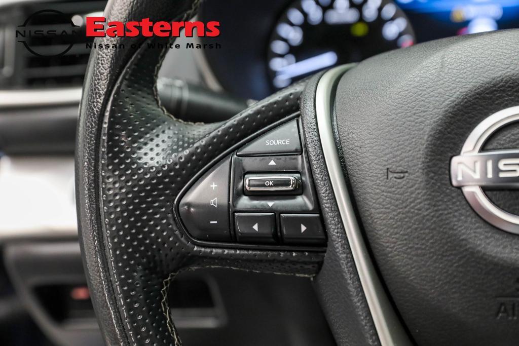 used 2023 Nissan Maxima car