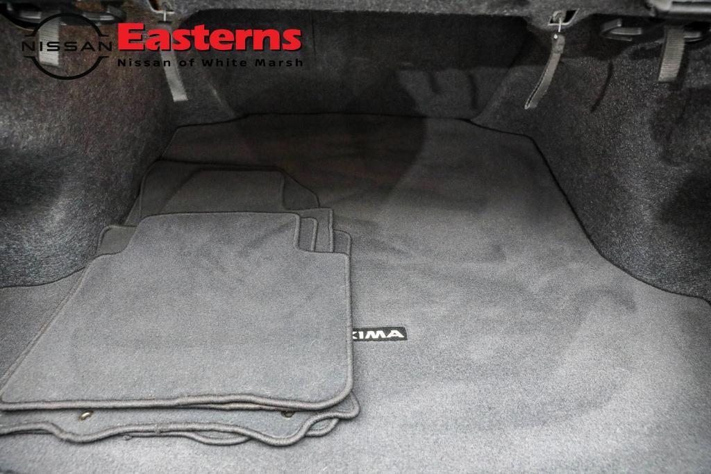 used 2023 Nissan Maxima car
