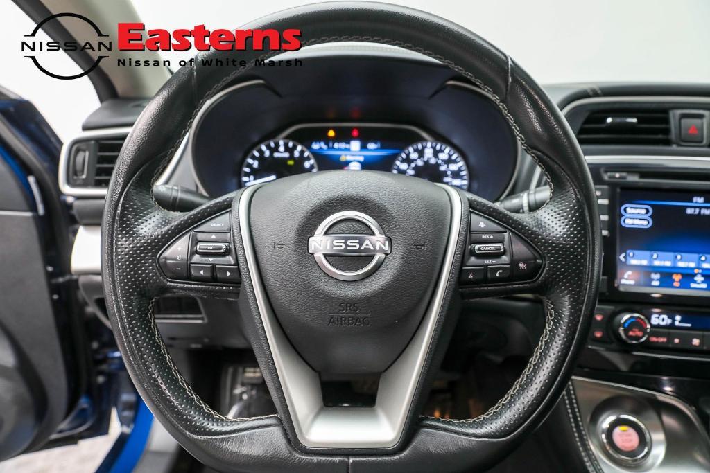 used 2023 Nissan Maxima car