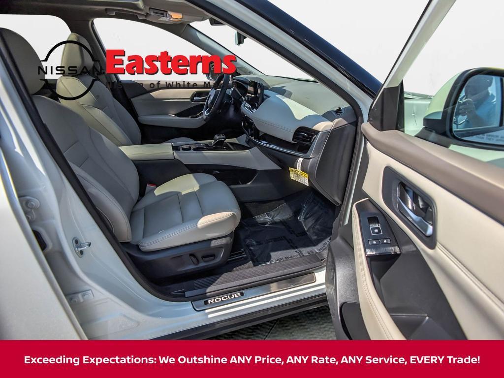 used 2023 Nissan Rogue car