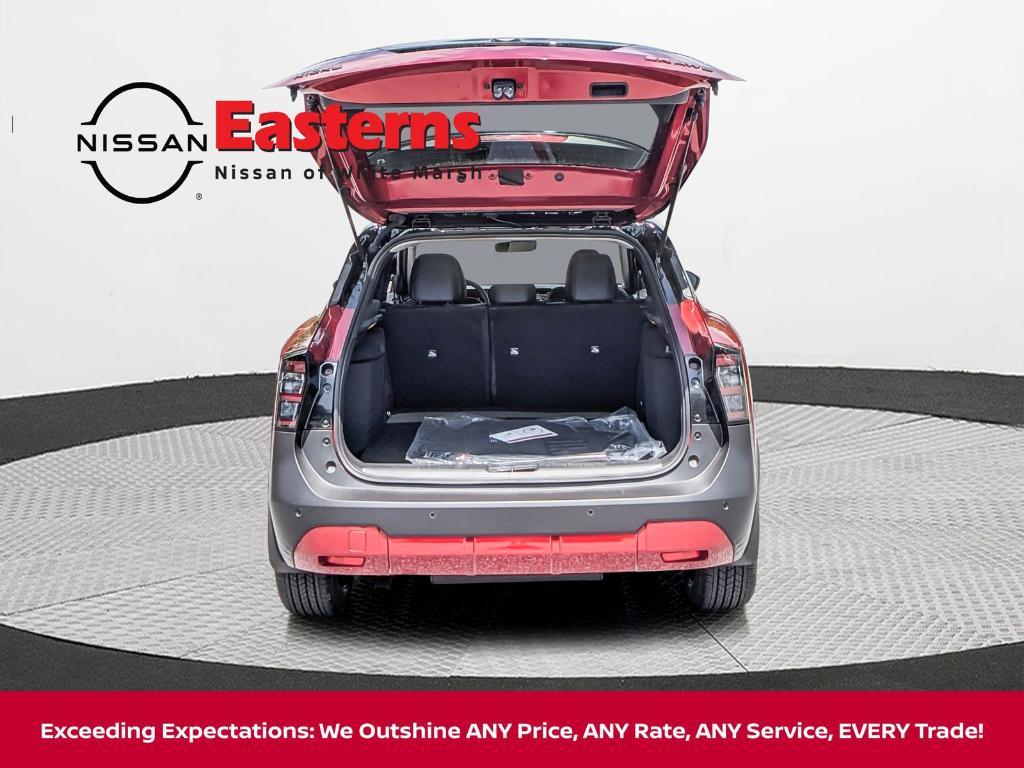 new 2025 Nissan Kicks car, priced at $28,471