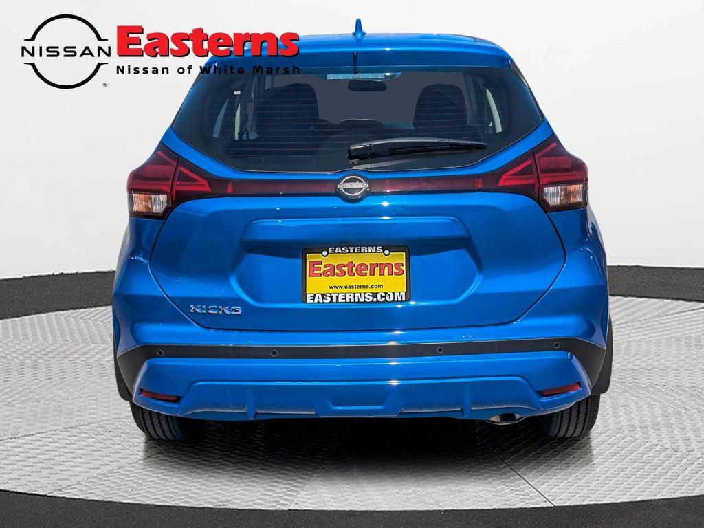 new 2025 Nissan Kicks Play car, priced at $21,657