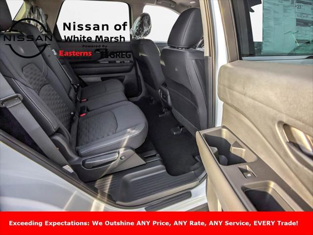 new 2025 Nissan Pathfinder car, priced at $40,168