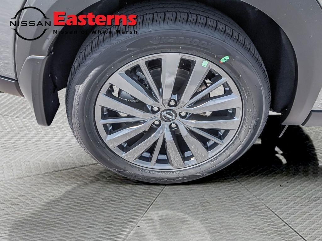 new 2025 Nissan Pathfinder car, priced at $37,830