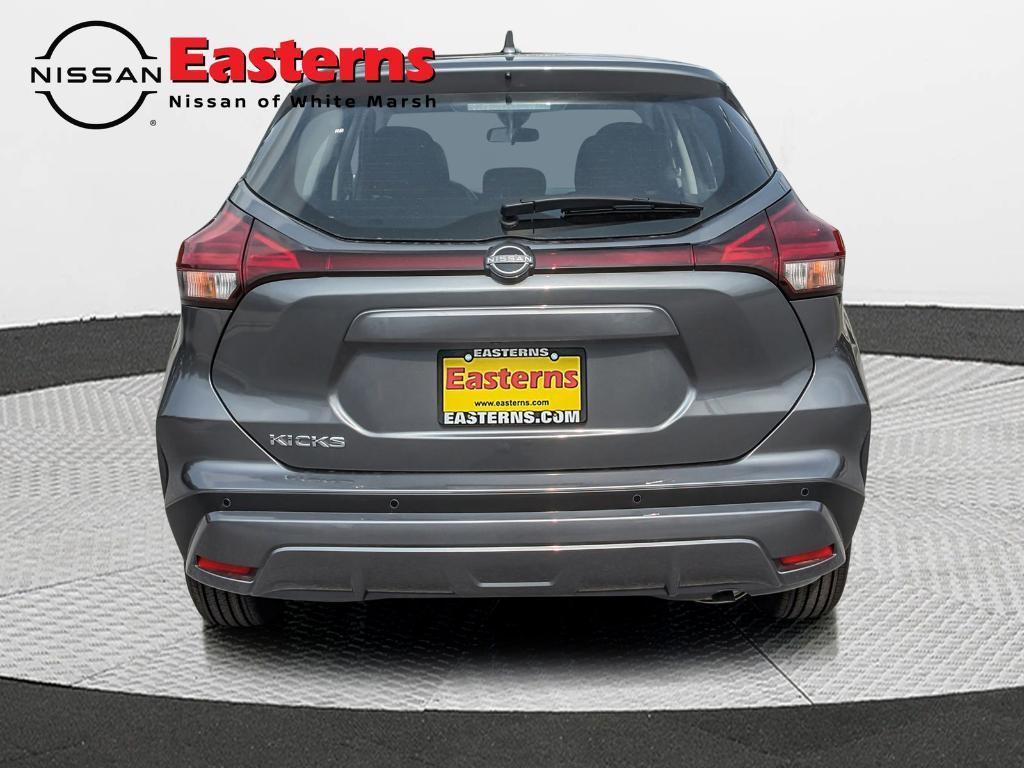 new 2025 Nissan Kicks Play car, priced at $21,210