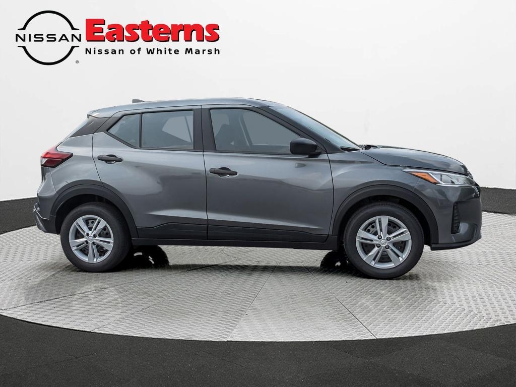 new 2025 Nissan Kicks Play car, priced at $21,210