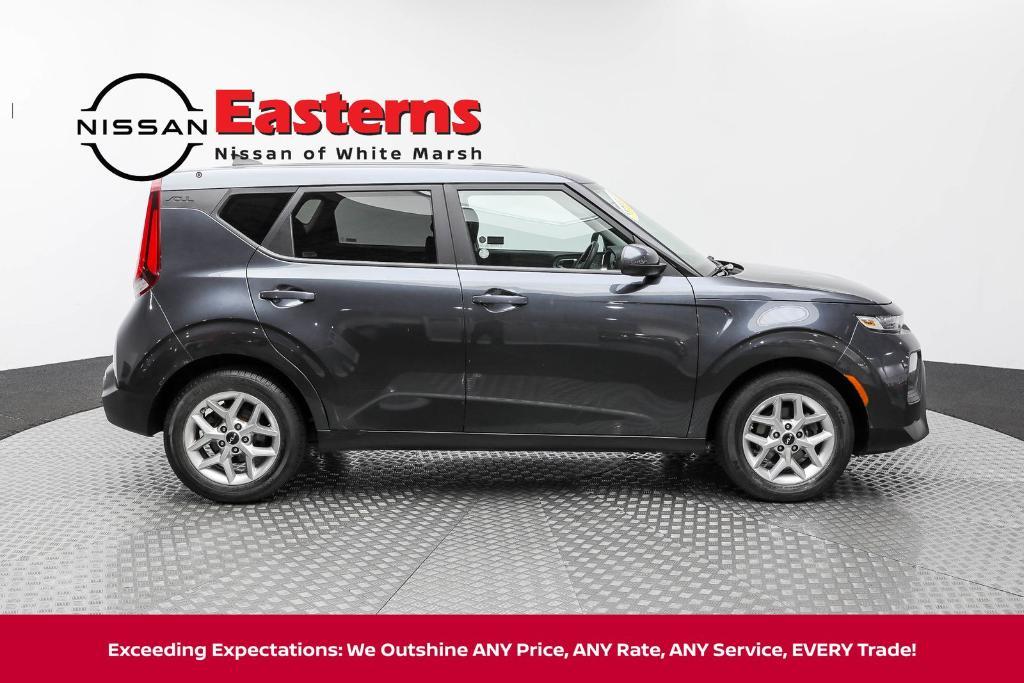 used 2022 Kia Soul car, priced at $16,490