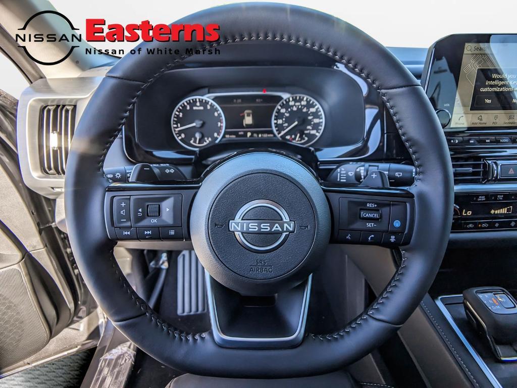 new 2025 Nissan Pathfinder car, priced at $37,186
