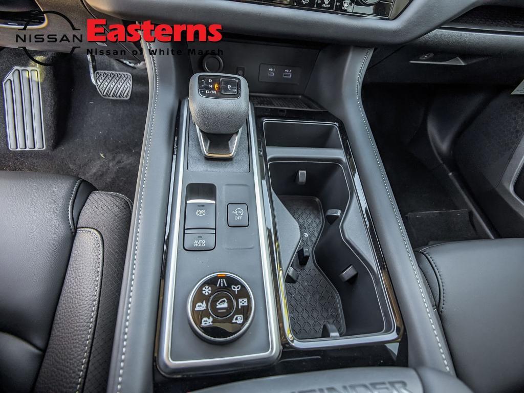 new 2025 Nissan Pathfinder car, priced at $37,186