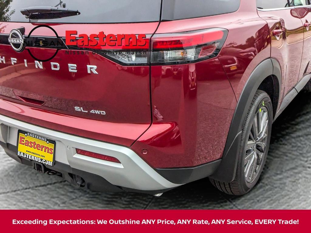 new 2025 Nissan Pathfinder car, priced at $42,723