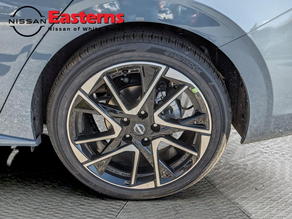 new 2025 Nissan Sentra car, priced at $23,716