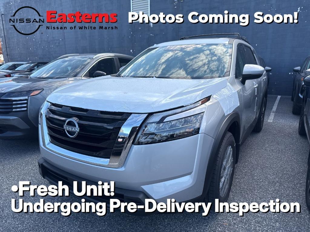 new 2025 Nissan Pathfinder car, priced at $37,259
