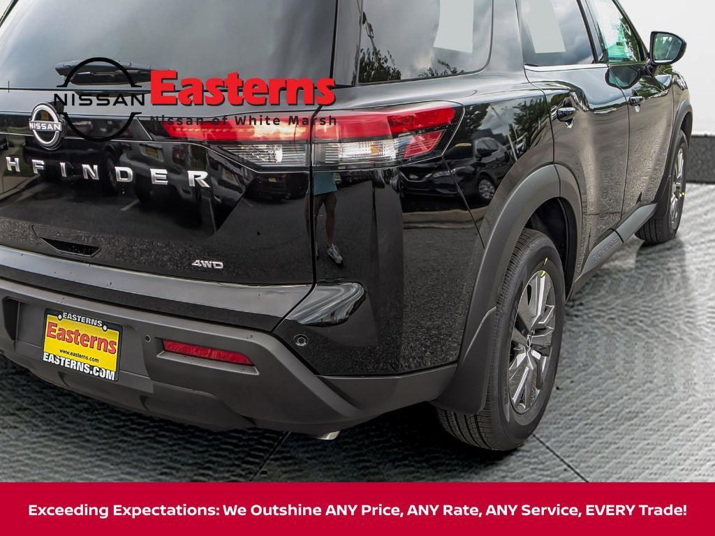 new 2025 Nissan Pathfinder car, priced at $33,513