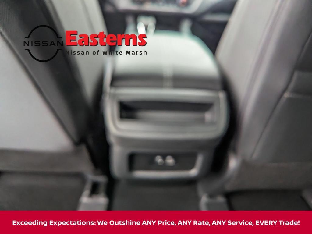 new 2025 Nissan Pathfinder car, priced at $33,513