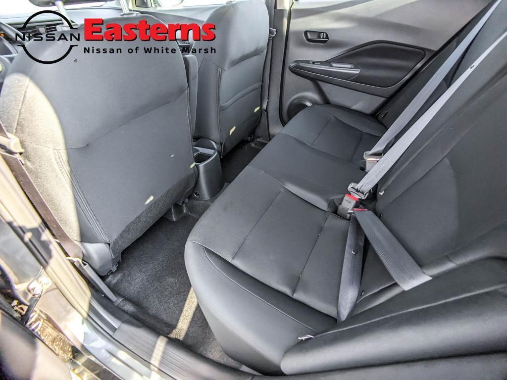 new 2025 Nissan Kicks Play car, priced at $21,304