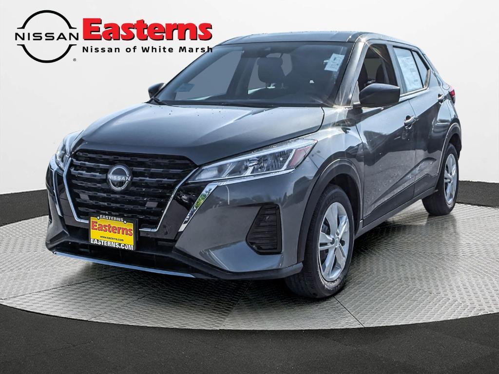 new 2025 Nissan Kicks Play car, priced at $21,304