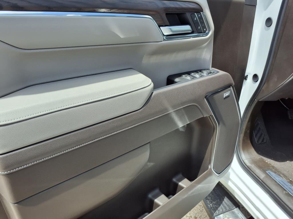 new 2025 GMC Sierra 1500 car, priced at $58,565
