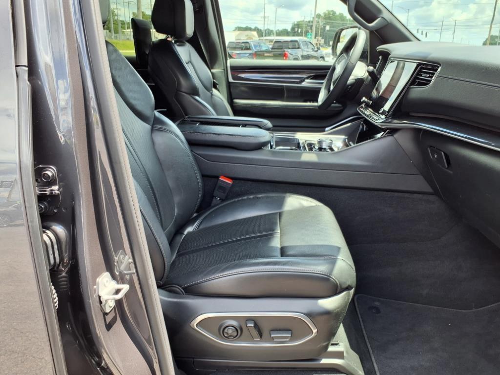 used 2022 Jeep Wagoneer car, priced at $32,641