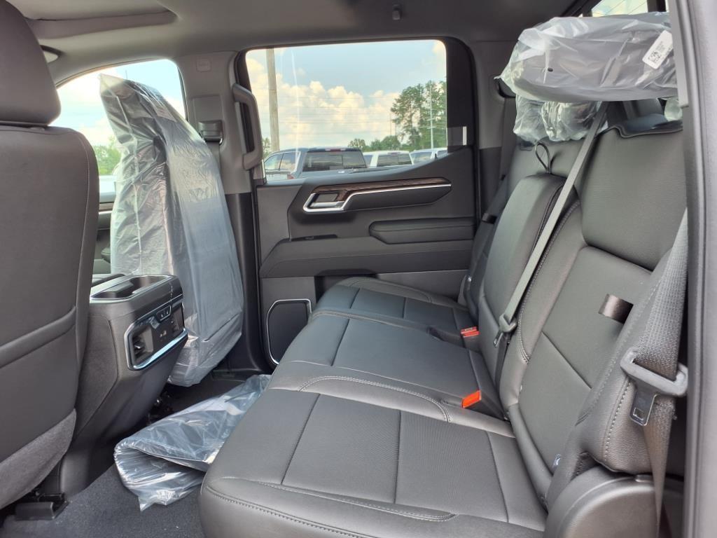 new 2025 GMC Sierra 1500 car, priced at $57,315
