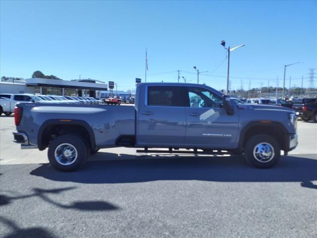 new 2025 GMC Sierra 3500 car, priced at $72,085