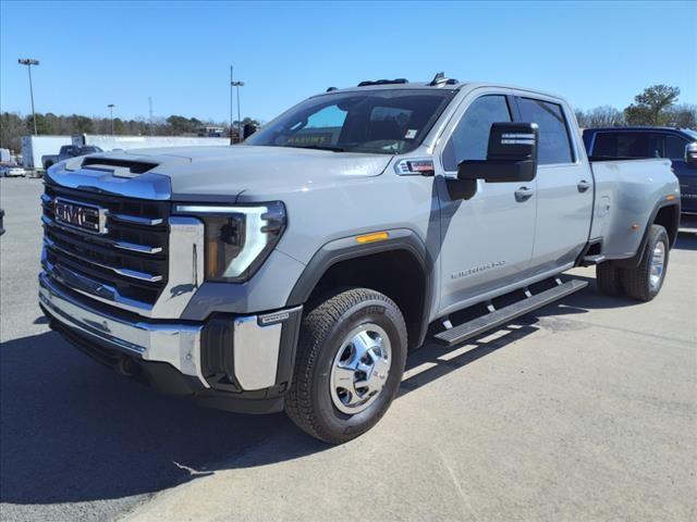 new 2025 GMC Sierra 3500 car, priced at $72,085