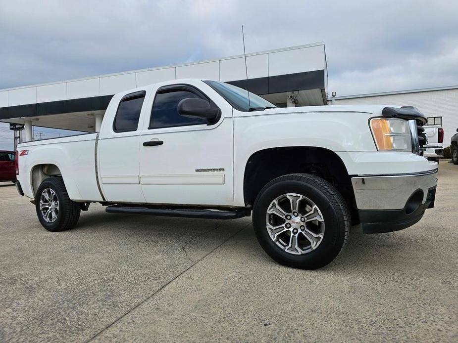 used 2011 GMC Sierra 1500 car, priced at $14,997