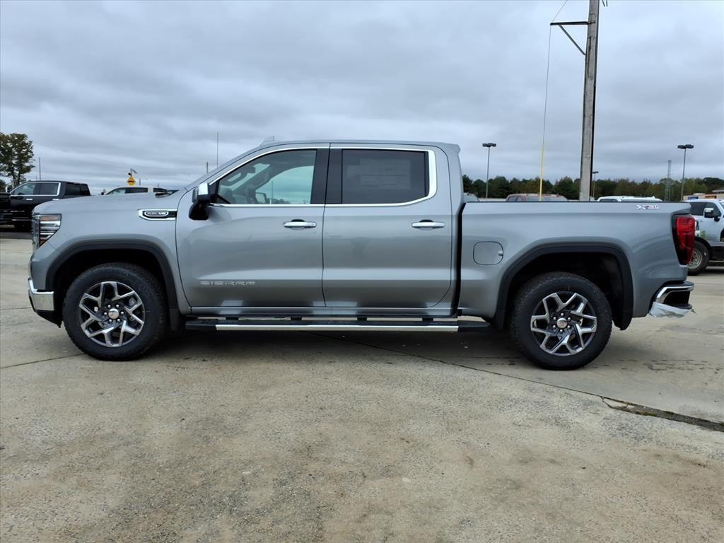 new 2026 GMC Sierra 1500 car, priced at $58,420
