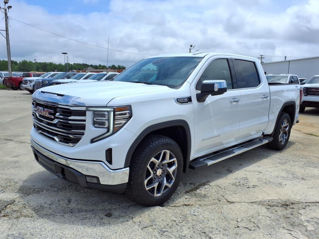 new 2025 GMC Sierra 1500 car, priced at $55,775