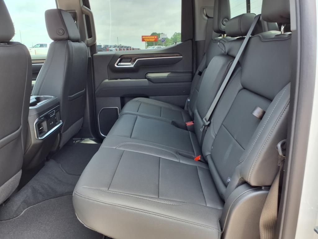 new 2025 GMC Sierra 1500 car, priced at $55,775