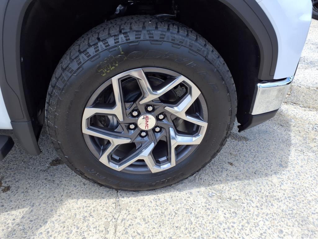 new 2025 GMC Sierra 1500 car, priced at $55,775