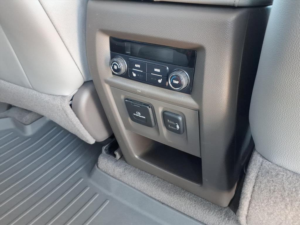 used 2020 Chevrolet Traverse car, priced at $29,505