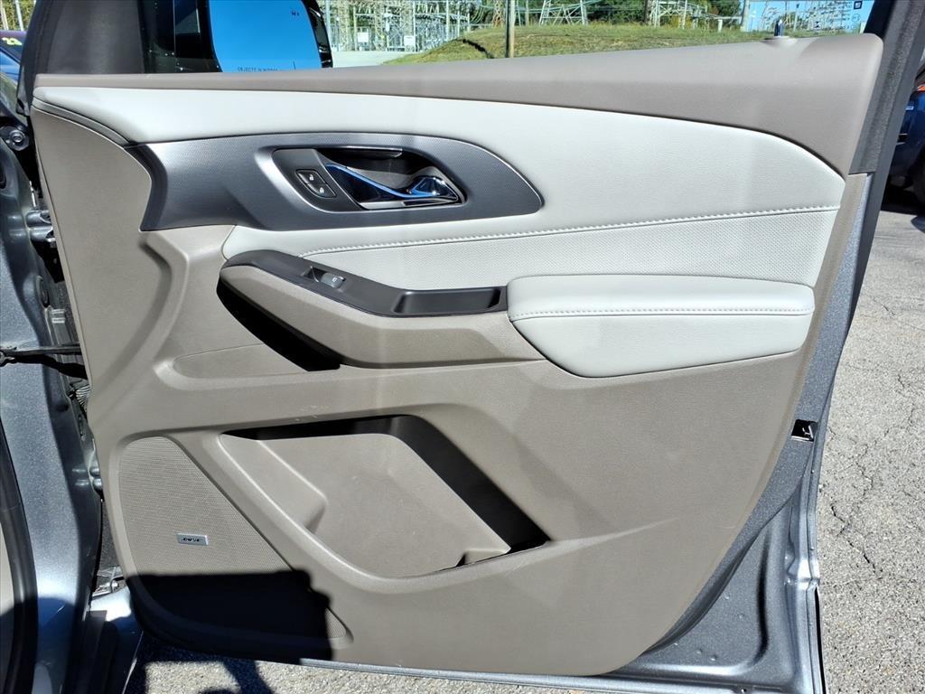 used 2020 Chevrolet Traverse car, priced at $29,505