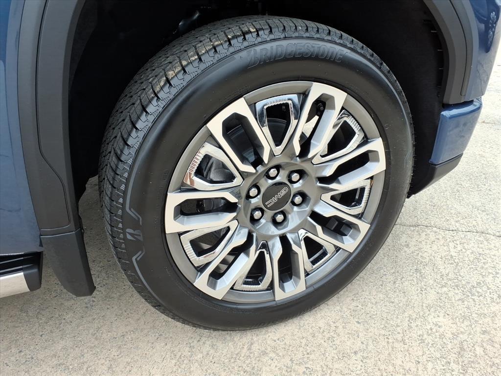 new 2026 GMC Sierra 1500 car, priced at $76,890