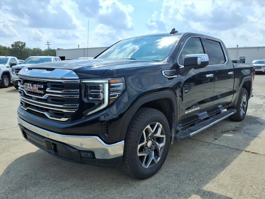 new 2025 GMC Sierra 1500 car, priced at $55,270